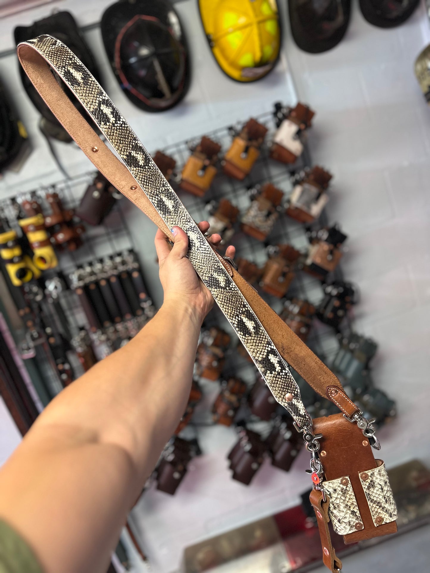 PYTHON PRINT RADIO STRAP SET