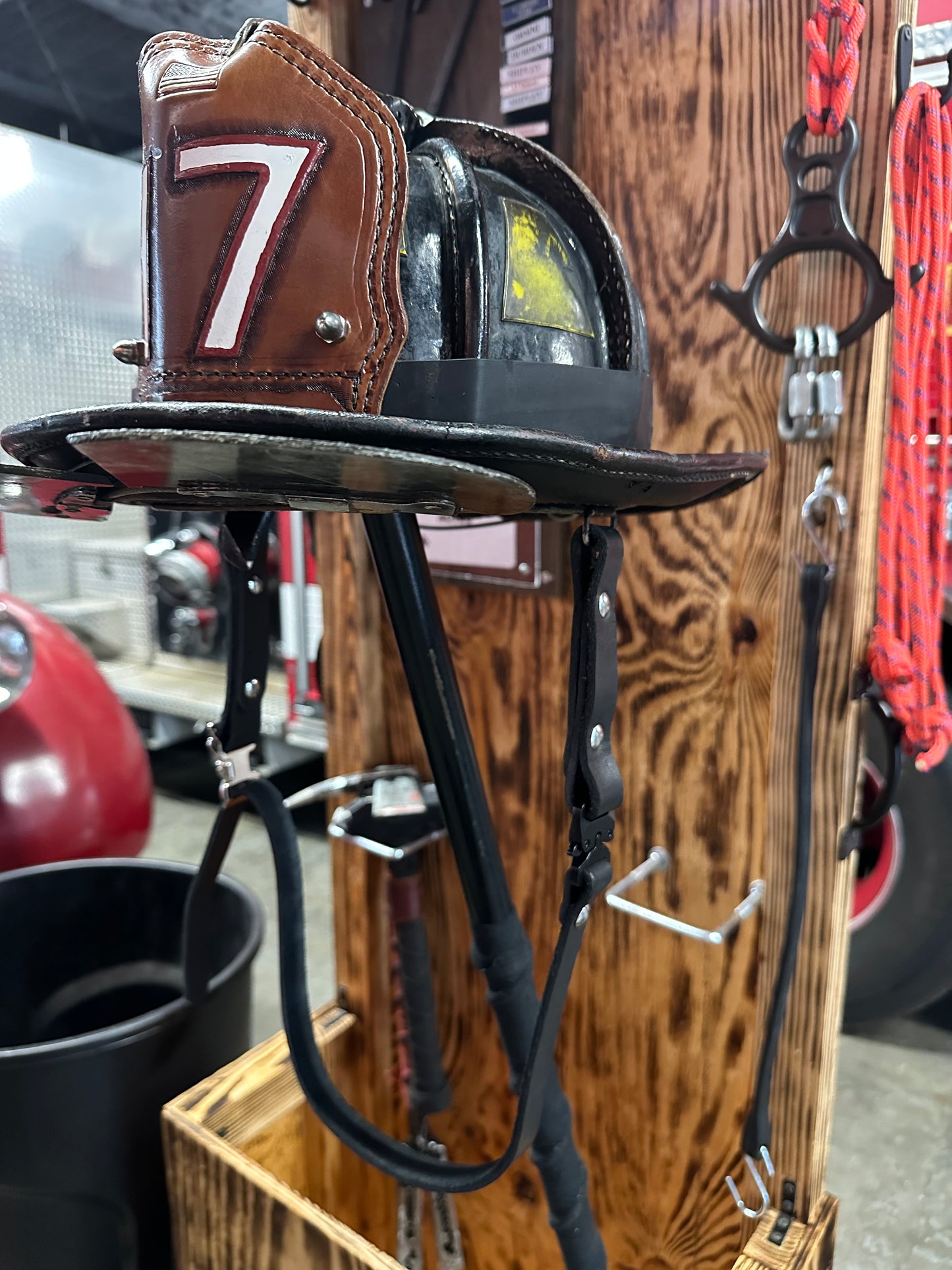 Leather helmet cobra clip chin strap