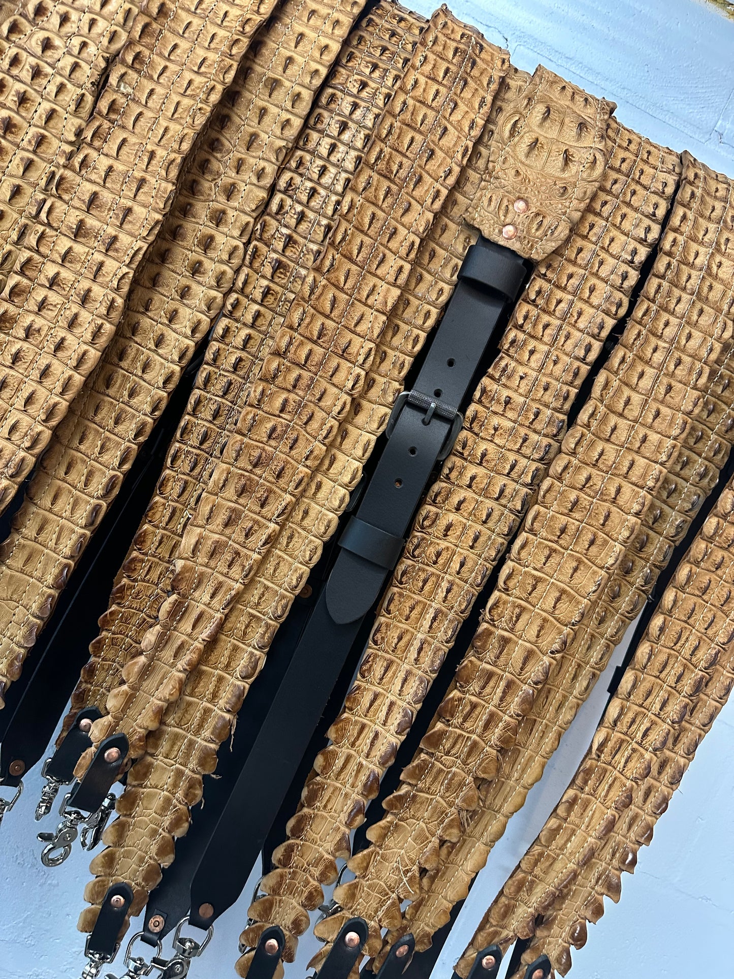 CUSTOM CROCODILE RADIO STRAP SET