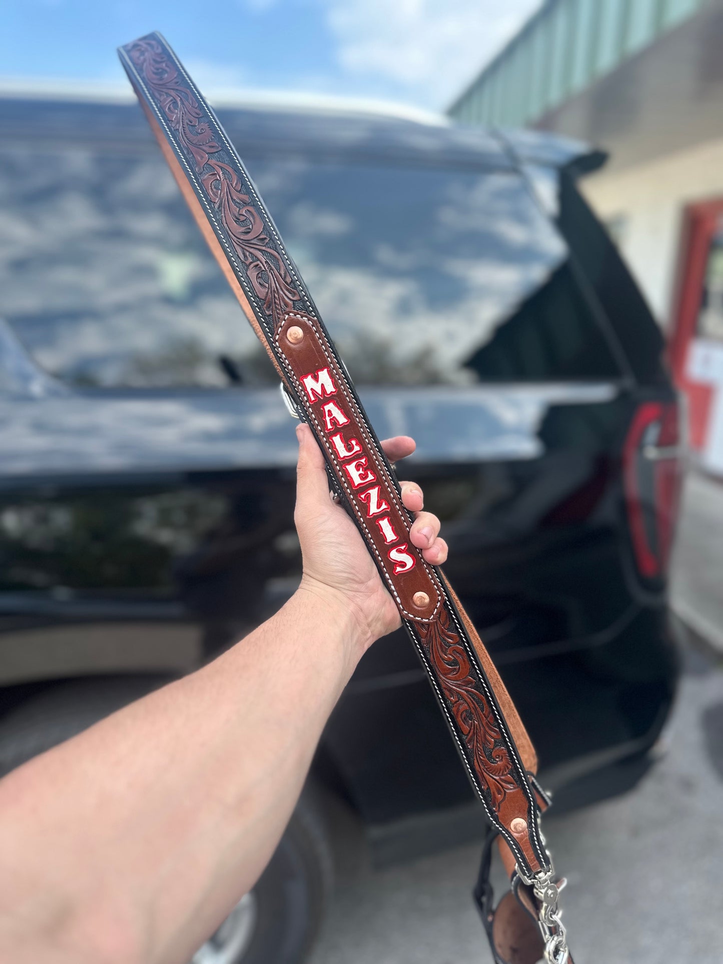 “NEW” TOOLED CUSTOM RADIO STRAP SET