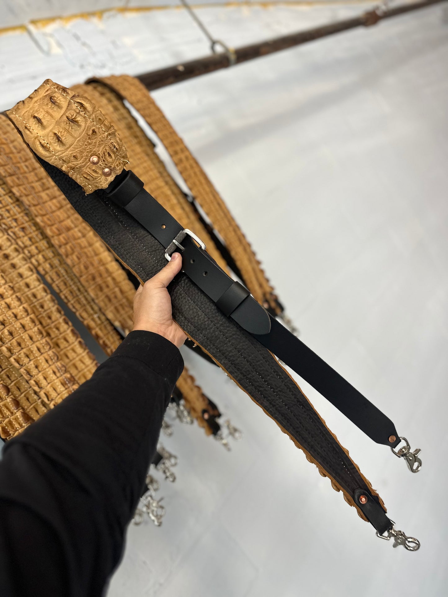 CUSTOM CROCODILE RADIO STRAP SET