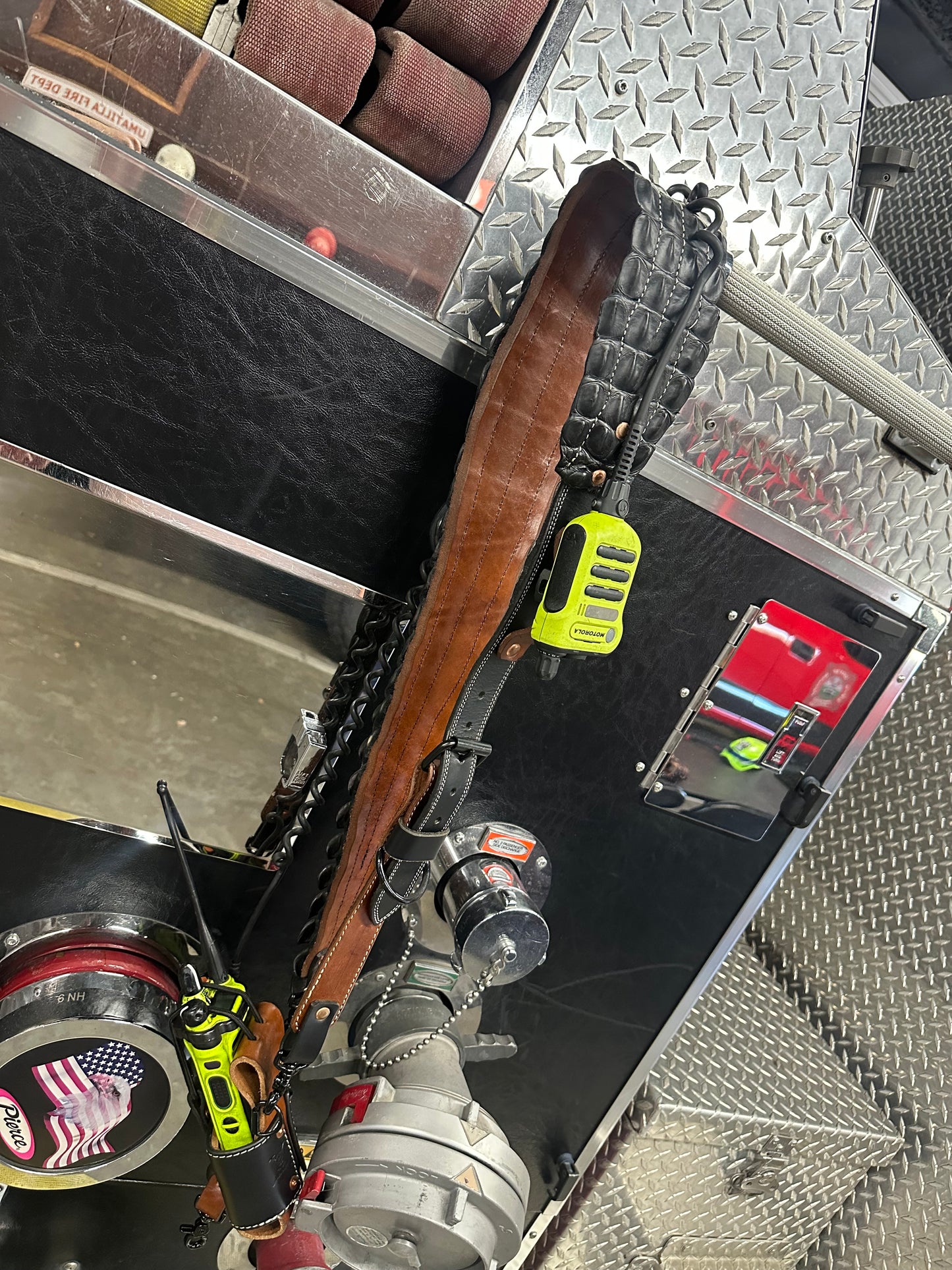 CUSTOM CROCODILE RADIO STRAP SET DUAL COLOR