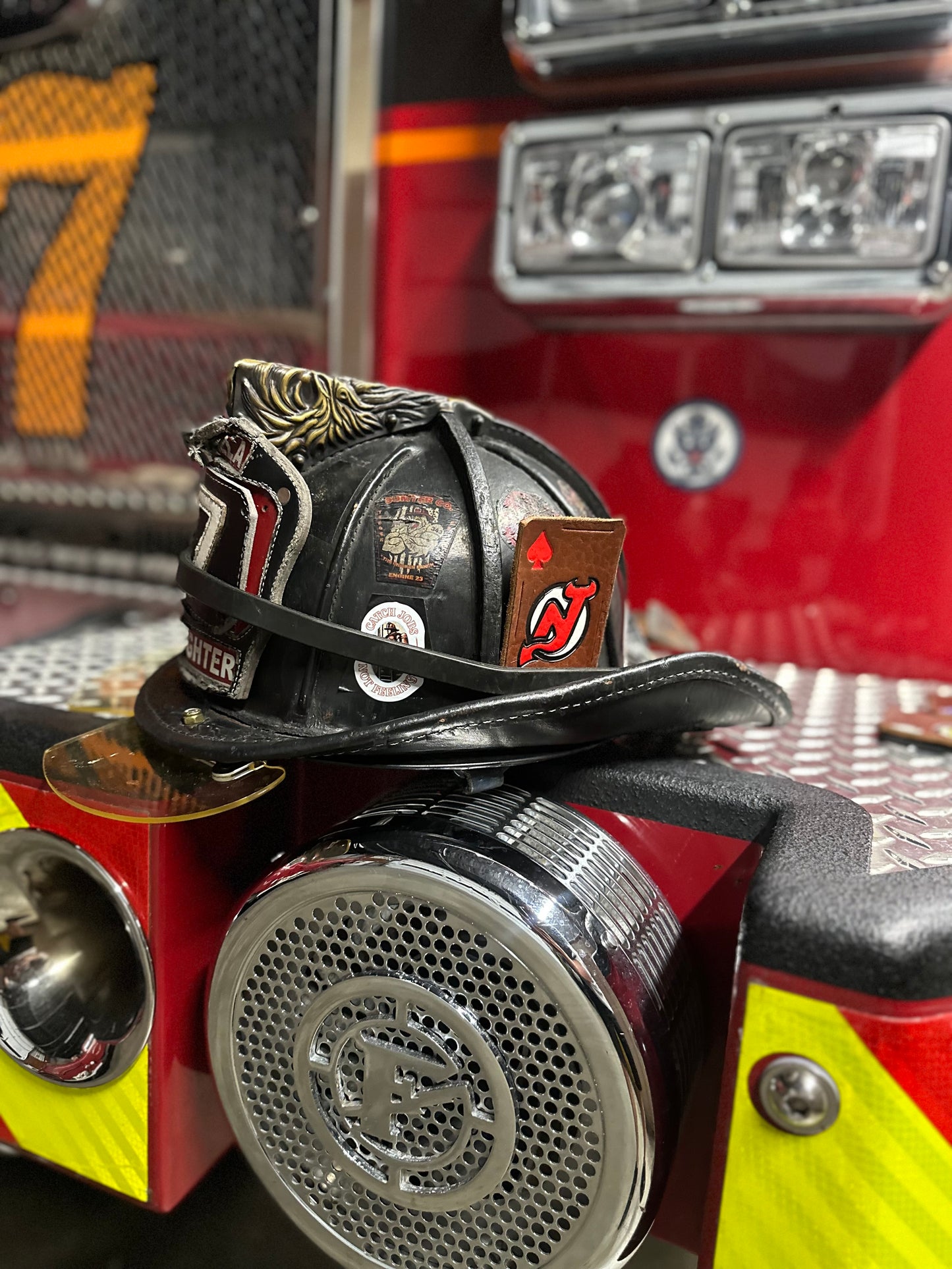 CUSTOM TEAM FIREFIGHTER HELMET CARDS