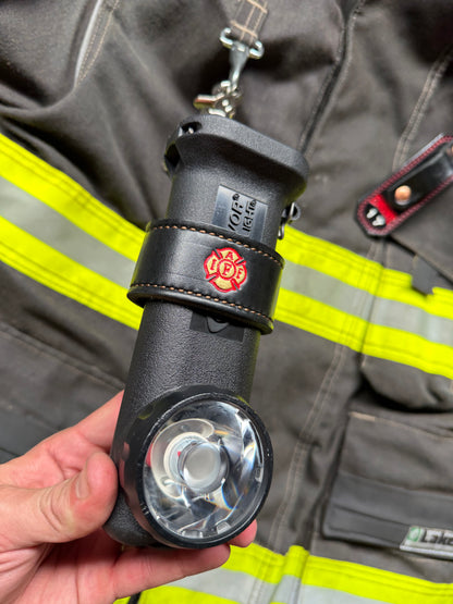 “FAT STRAP” Leather Inverted flashlight holder