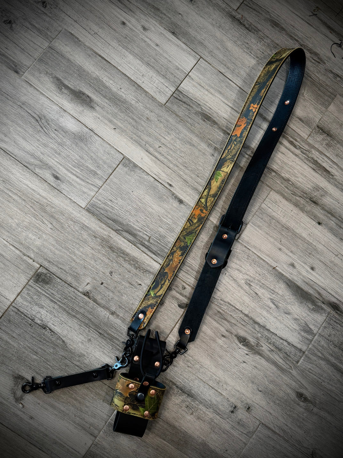 “The Invisible” Radio Strap Set