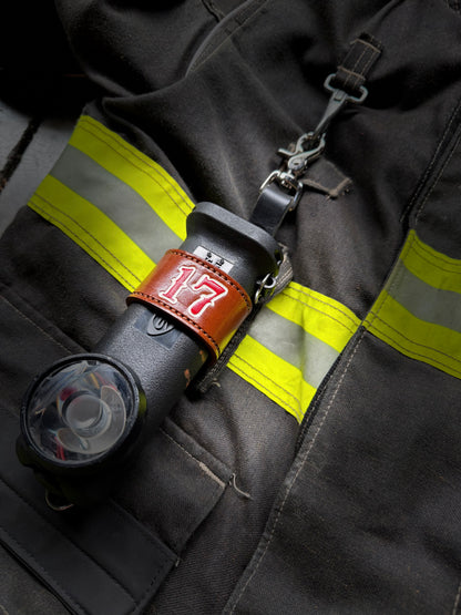 “FAT STRAP” Leather Inverted flashlight holder