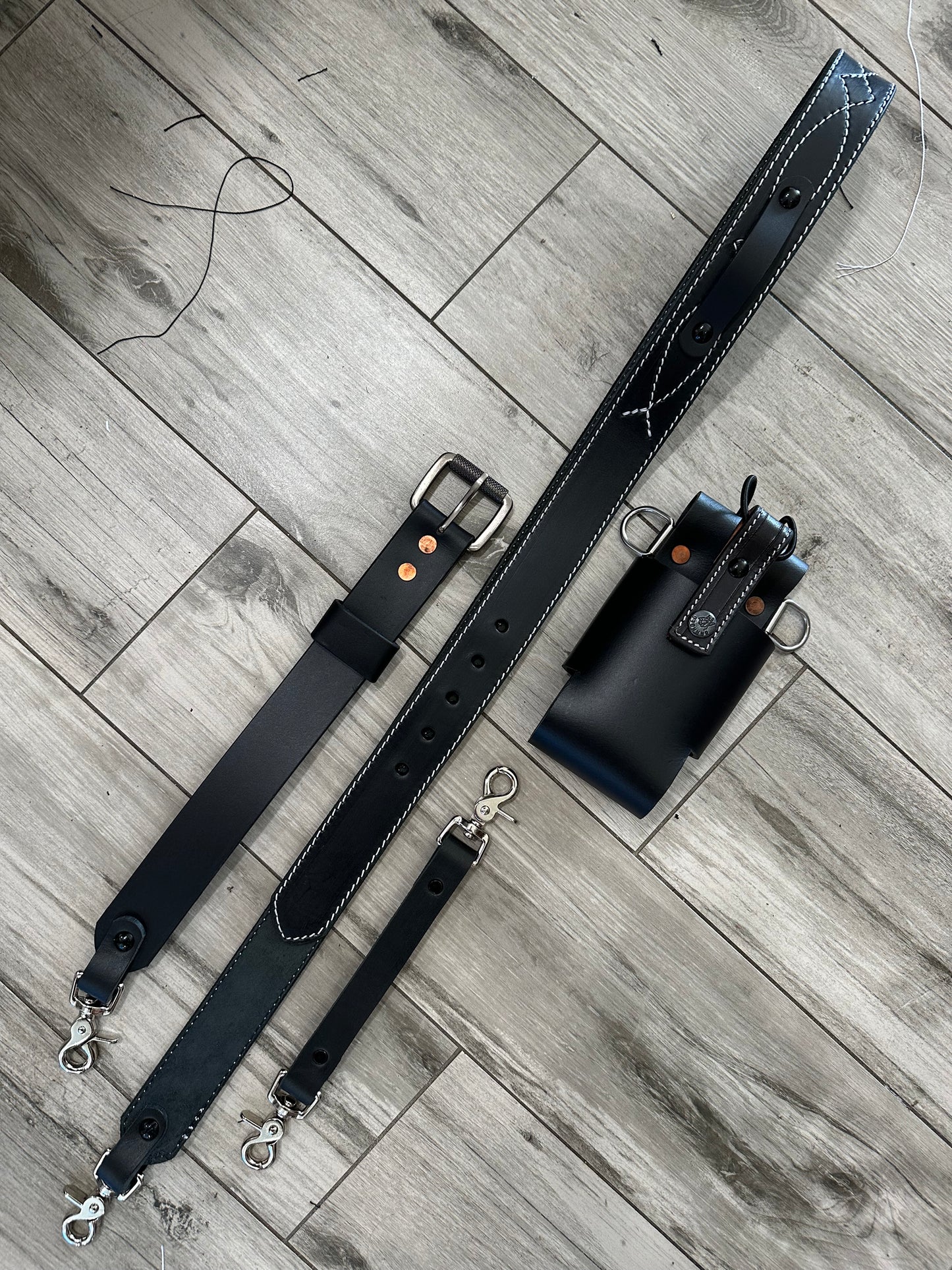 The Gunslinger Radio Strap Set