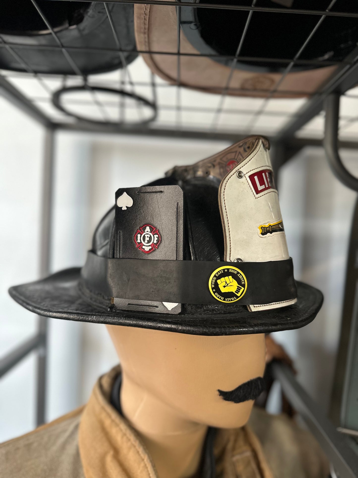 “IAFF” HELMET CARD