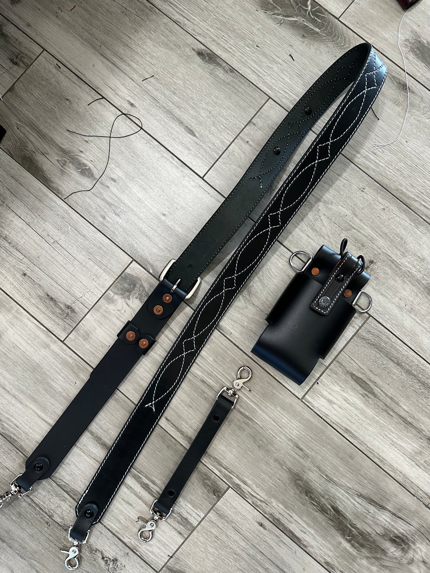 The Gunslinger Radio Strap Set