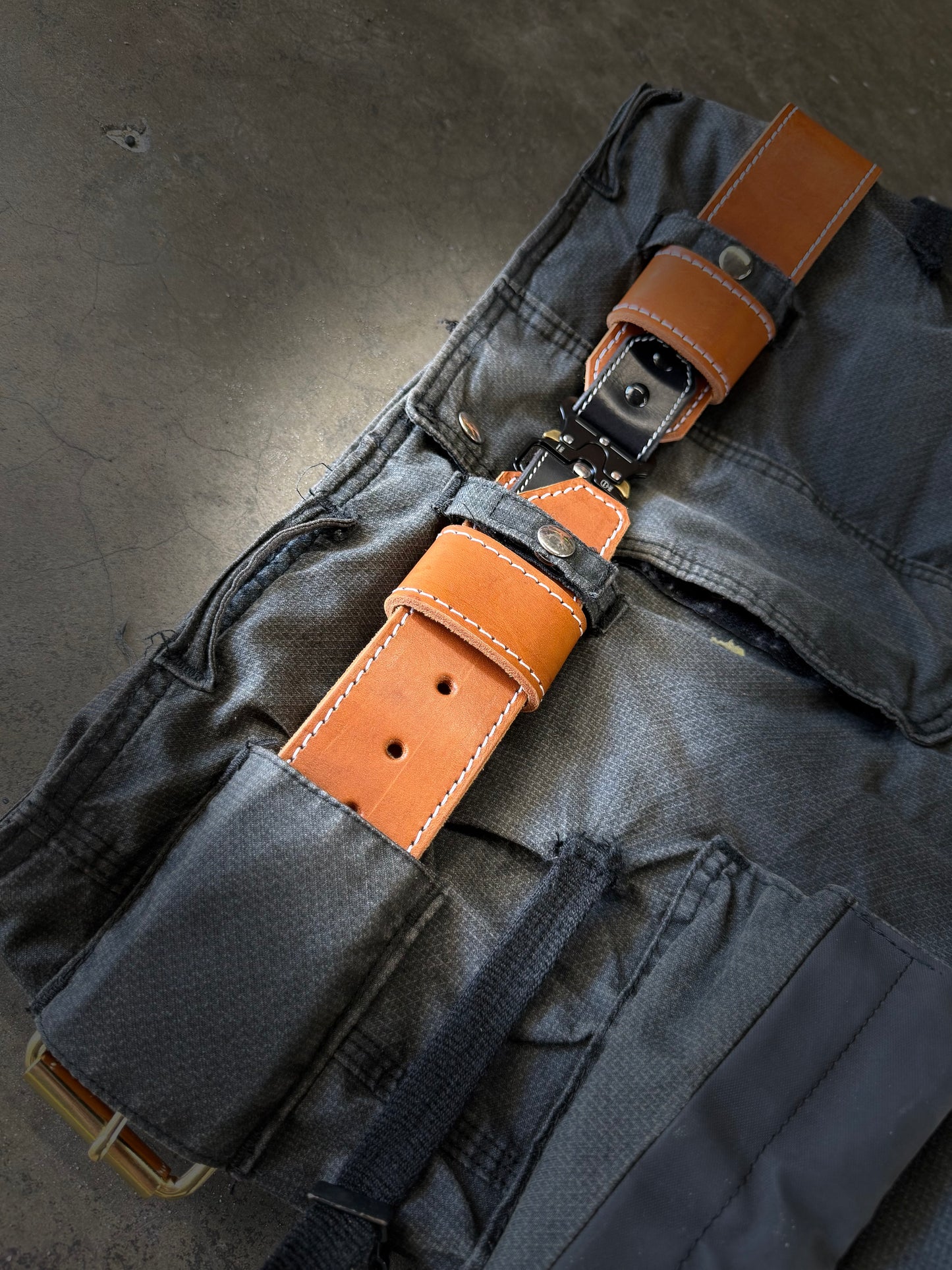 THE IRONS – Leather Truck - Extrication Belt