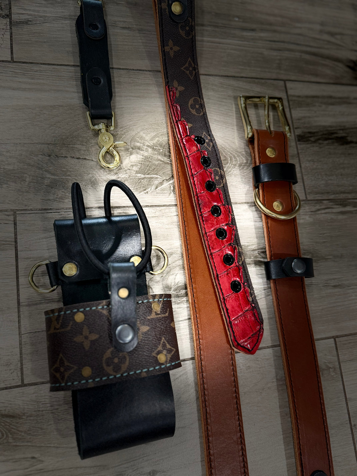 “The Redline Gator” Strap Set