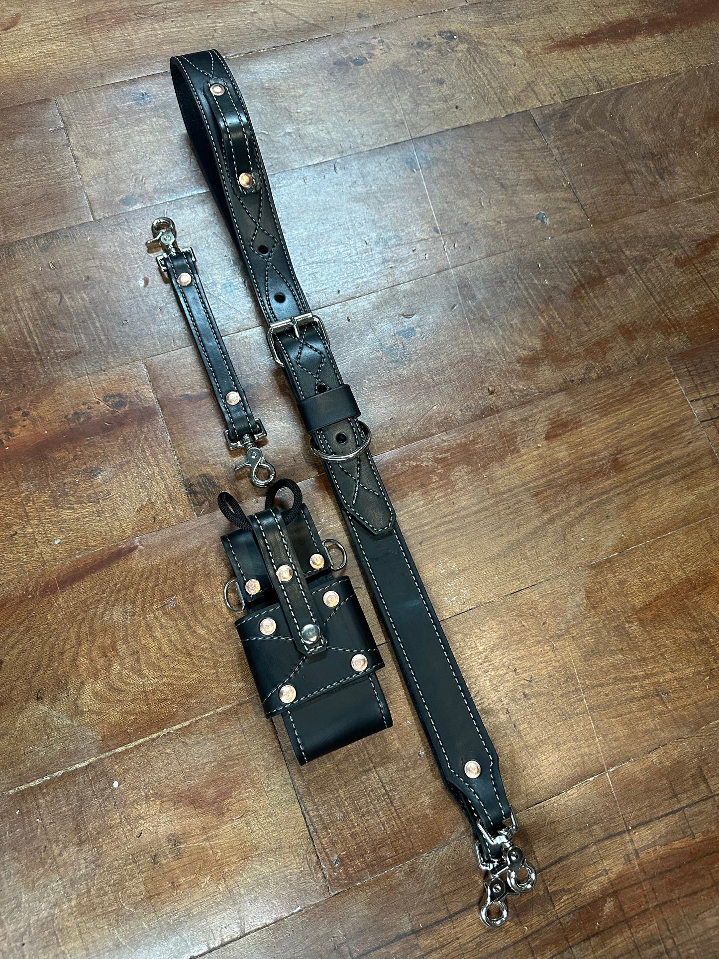 “THE GUNSLINGER” Radio Strap Set