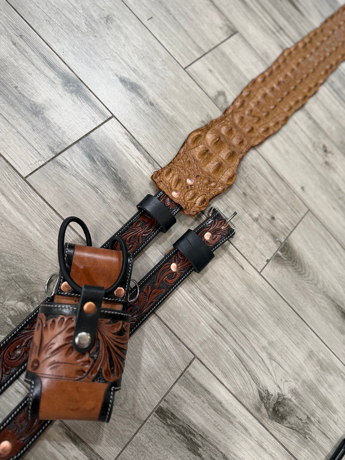 Tooled “Fat Back” Radio strap set