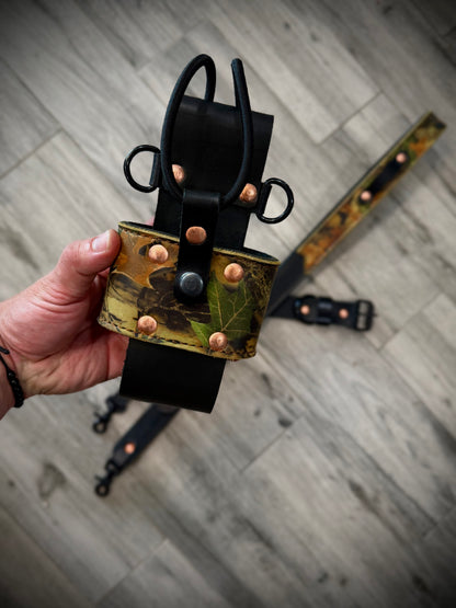 “The Invisible” Radio Strap Set