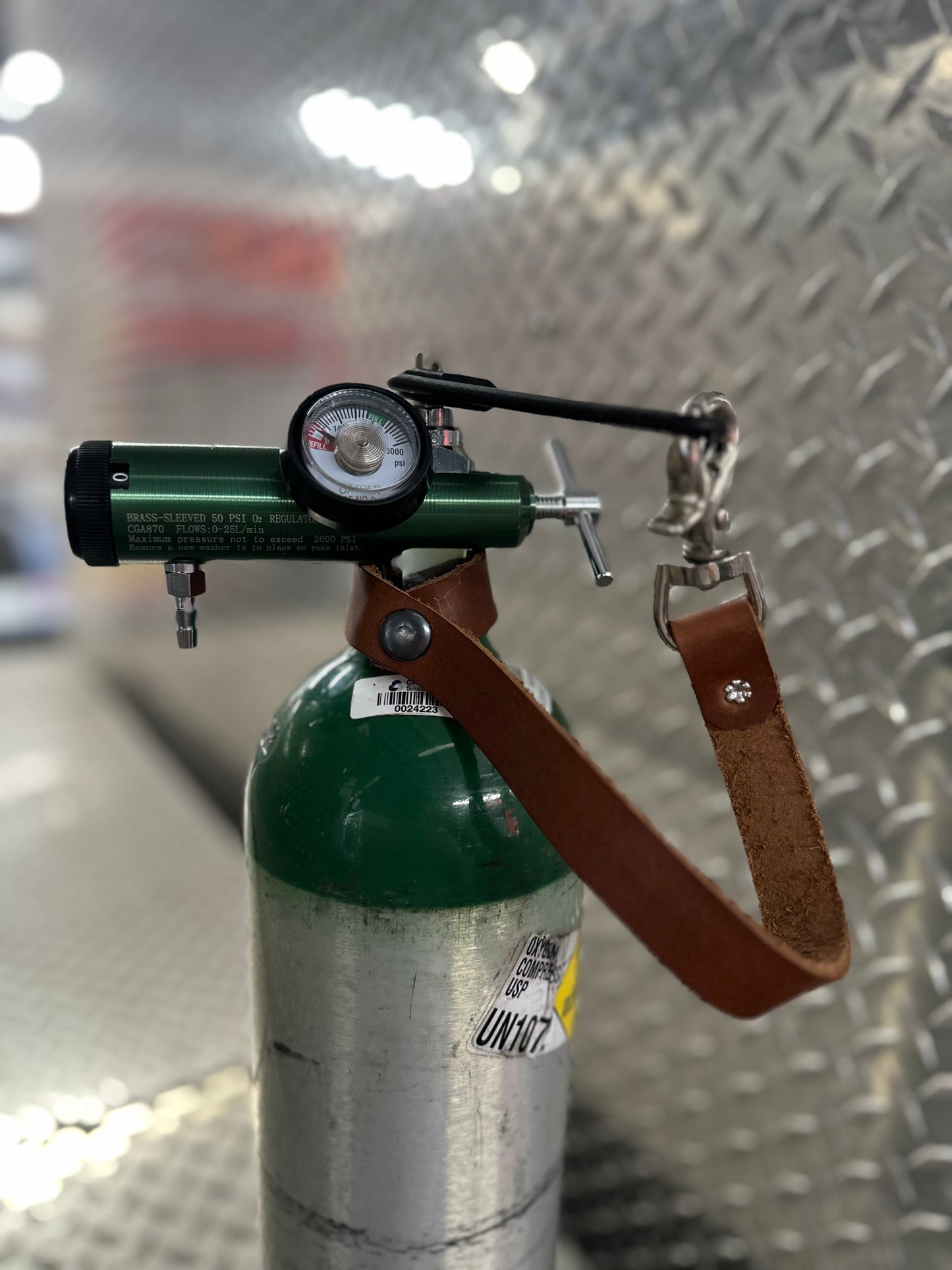 LEATHER - O2 key - Leash