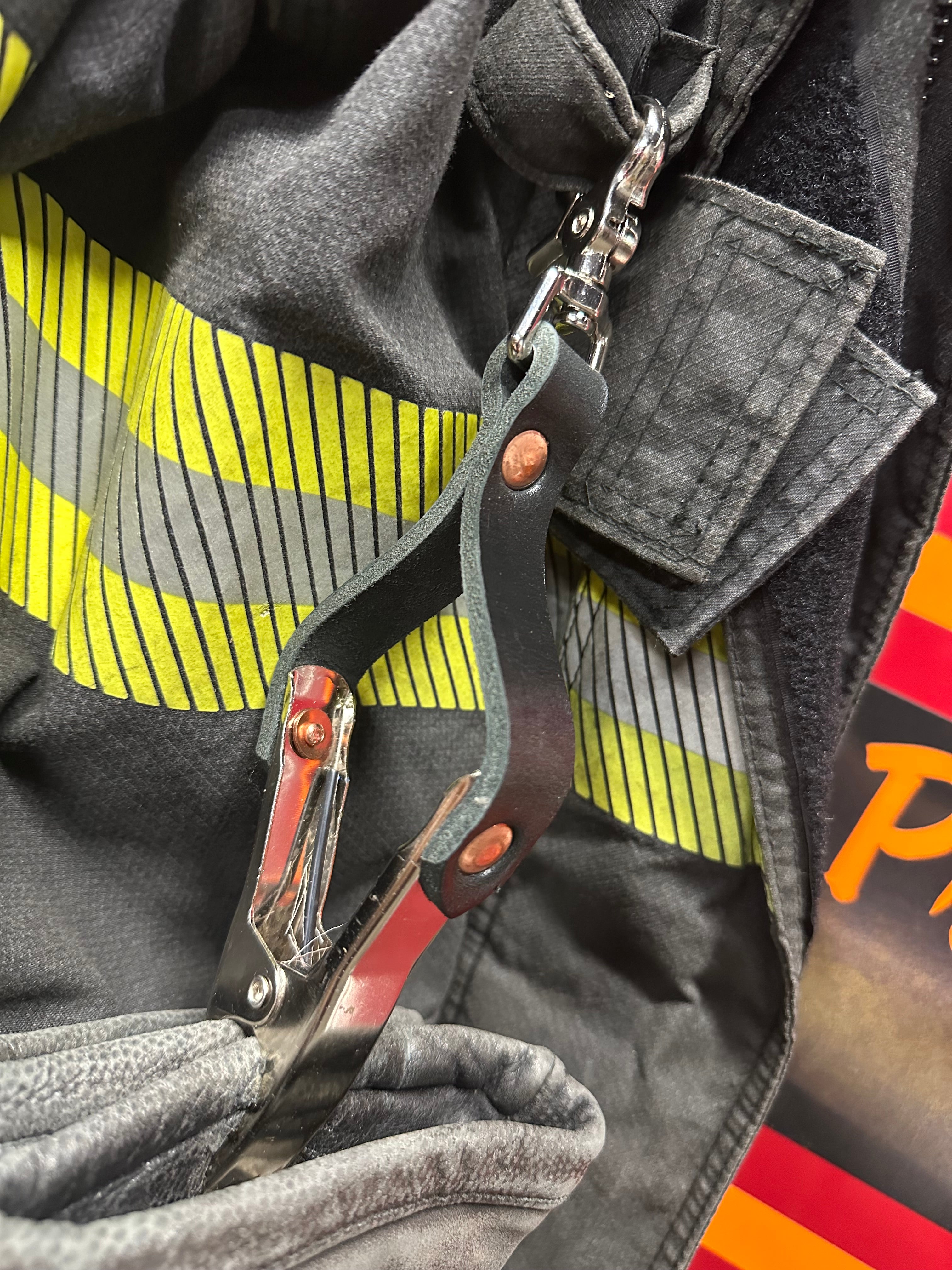 Glove Clip - Door Chock No. 2 – FIRE DEPT. LEATHER