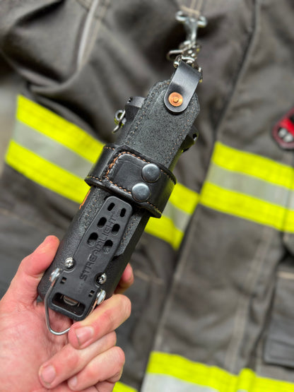 “FAT STRAP” Leather Inverted flashlight holder