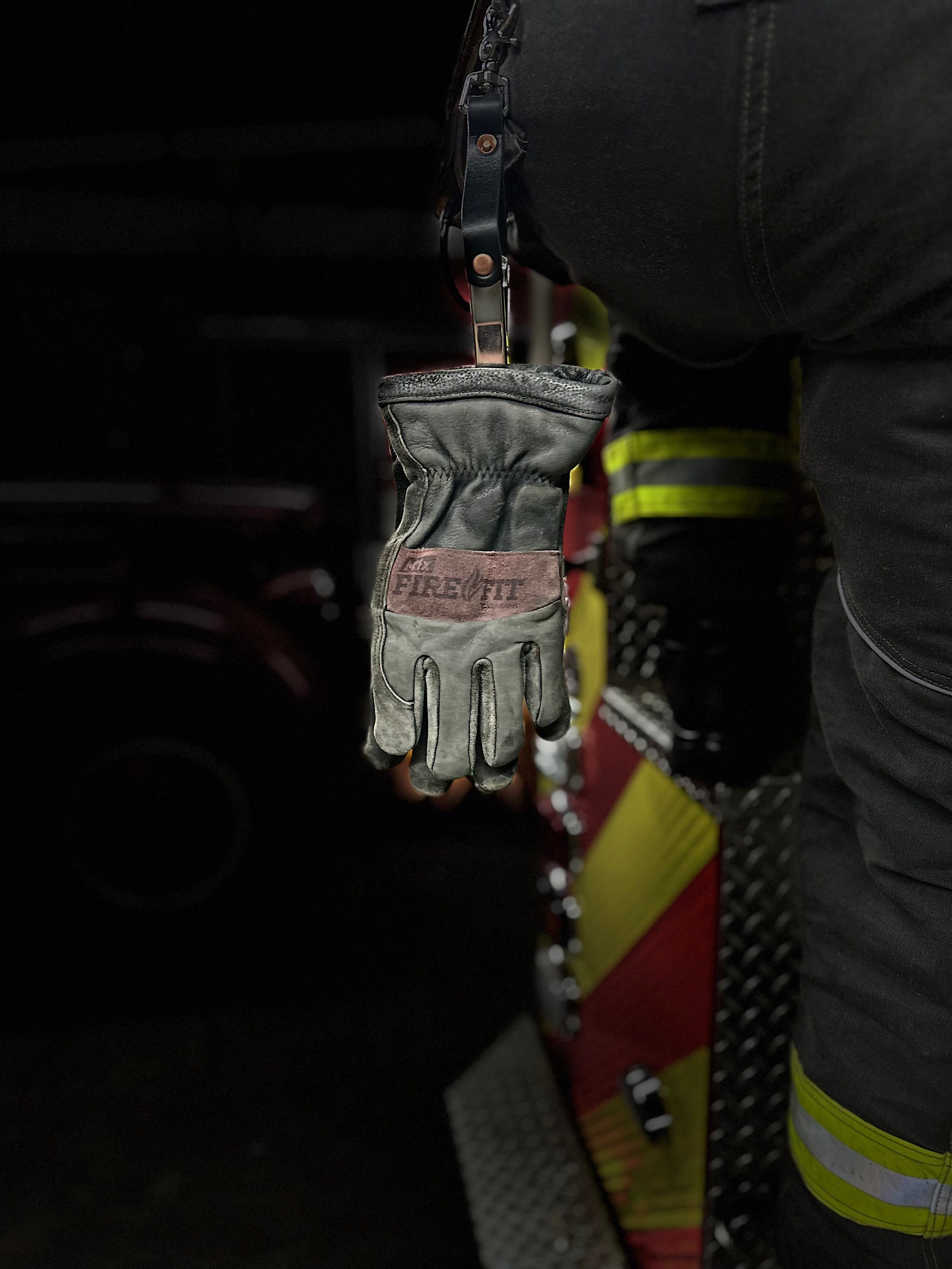 Glove Clip - Door Chock No. 2 – FIRE DEPT. LEATHER