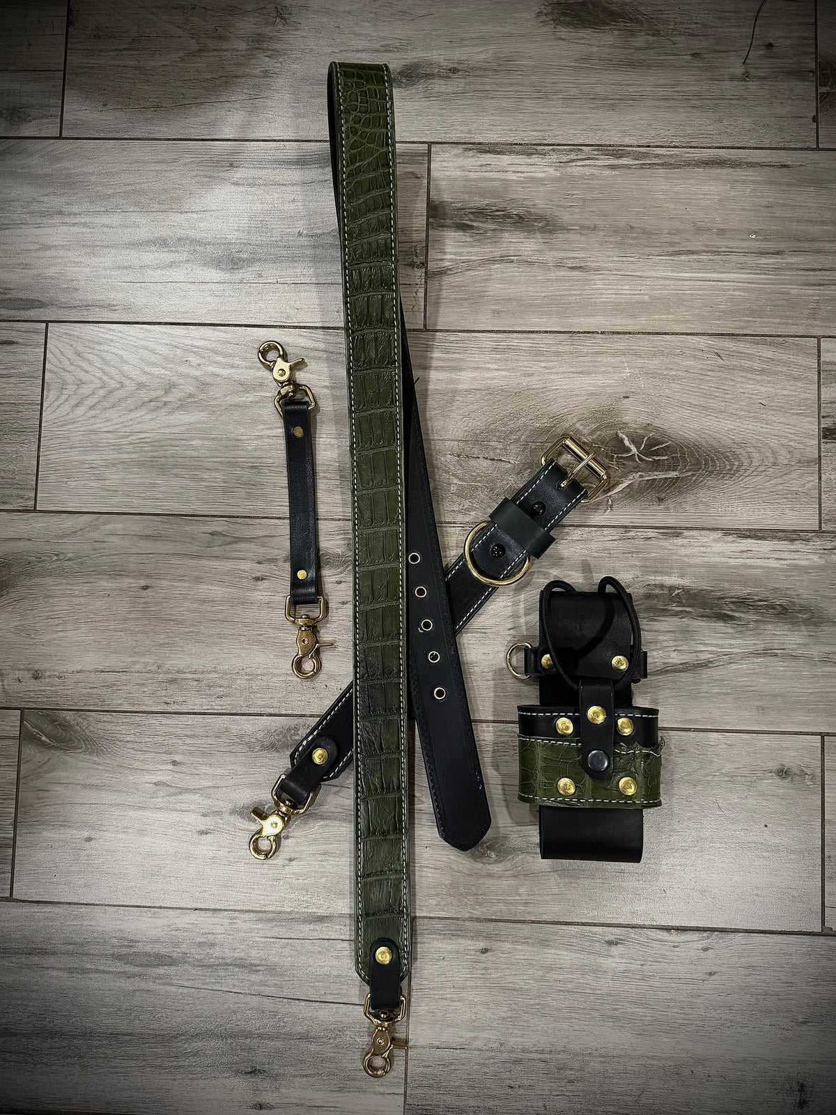Genuine American Alligator Radio strap Set