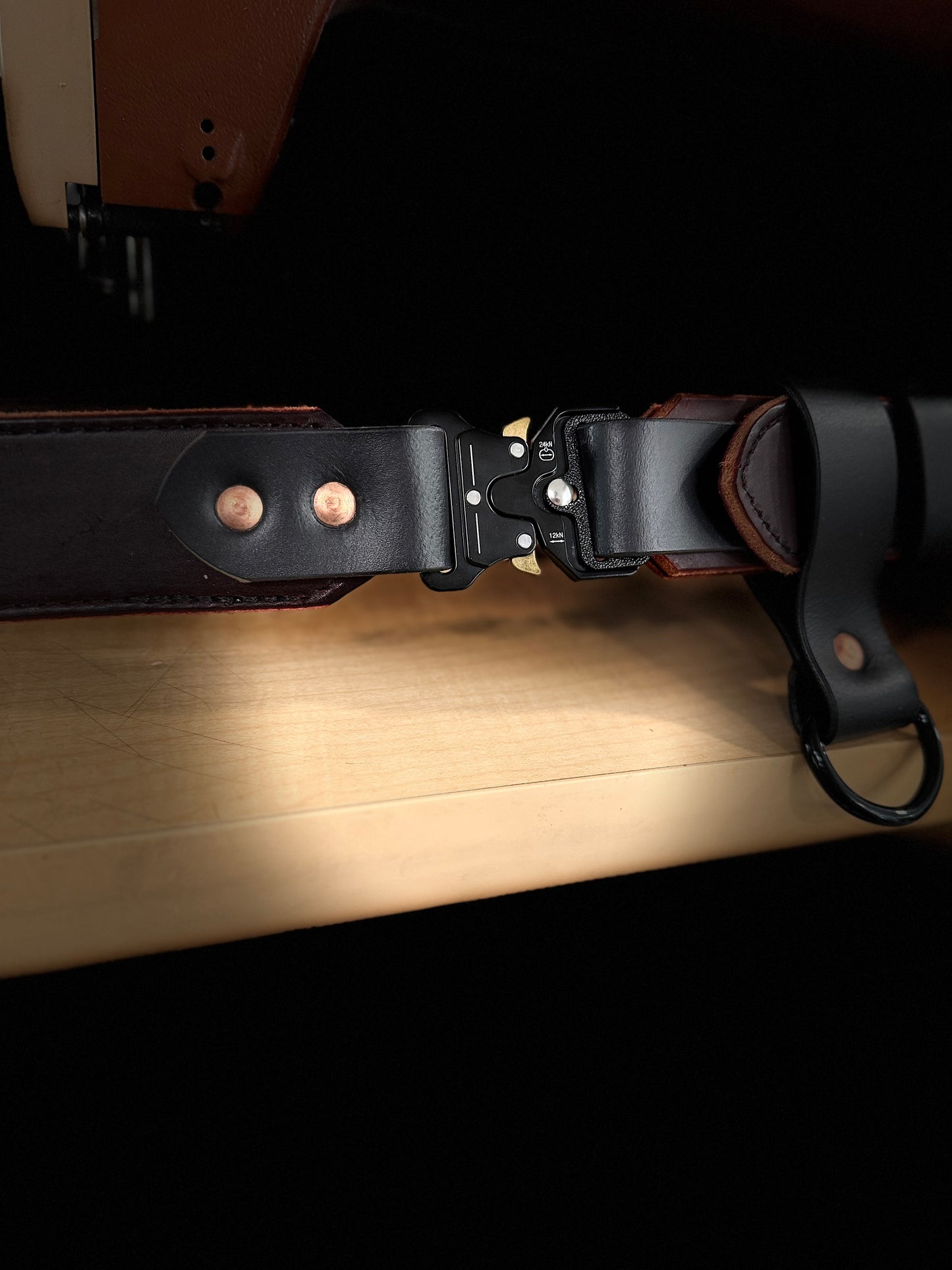EXTRICATION - TRUCK BELT - RED BROWN
