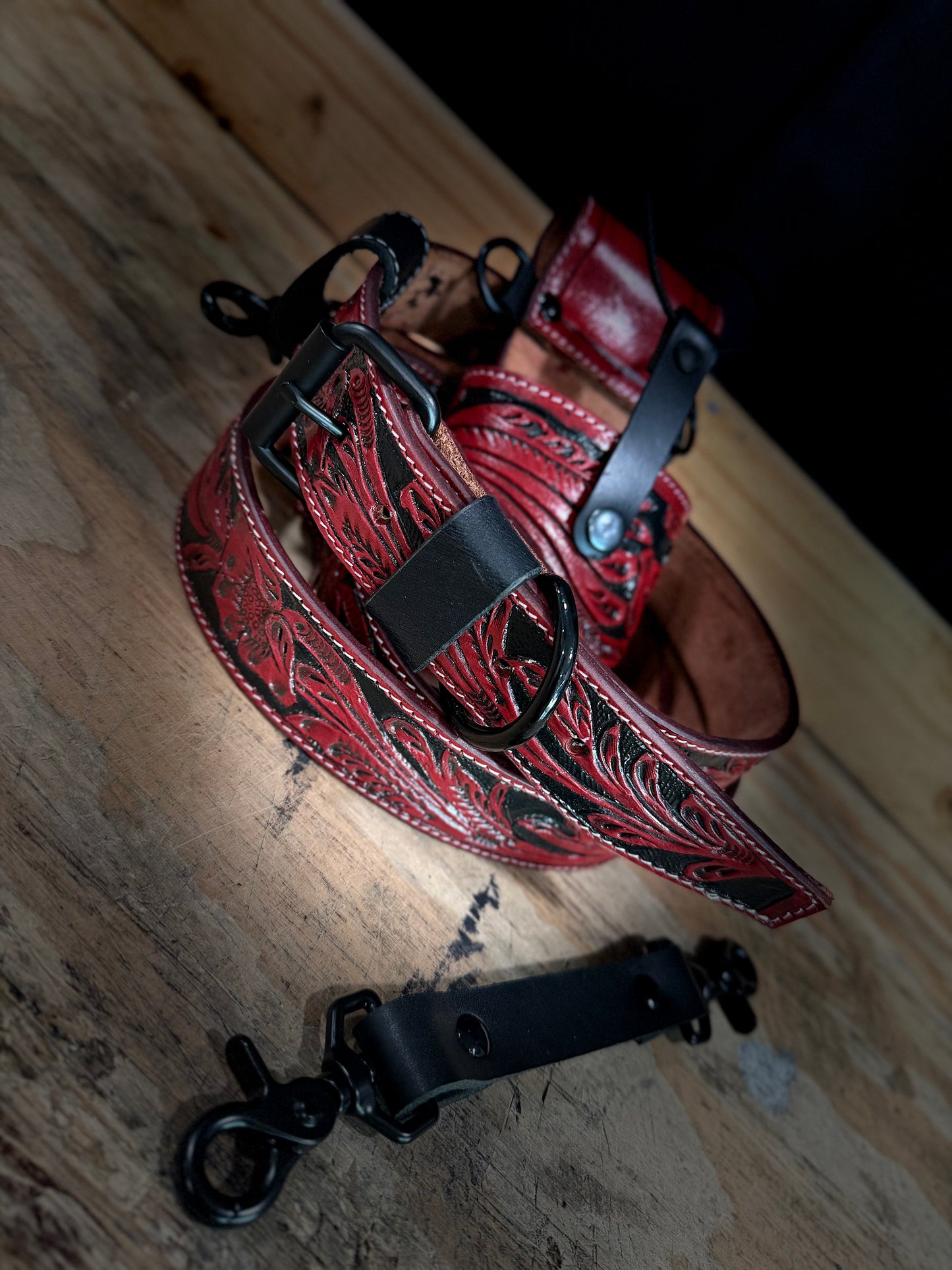 Red & Black Tooled Custom Radio Strap Set