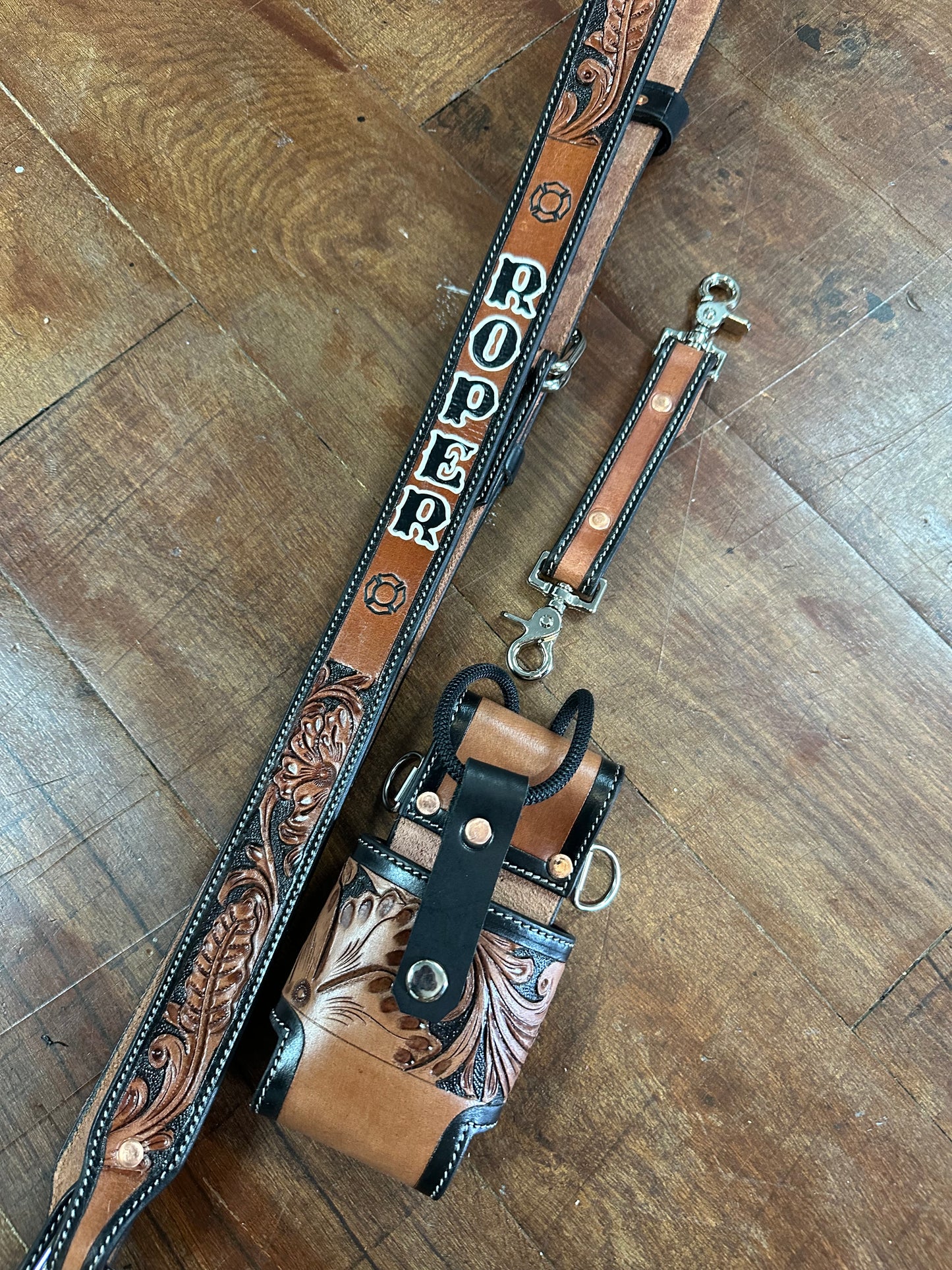 TOOLED CUSTOM RADIO STRAP SET NO. 2