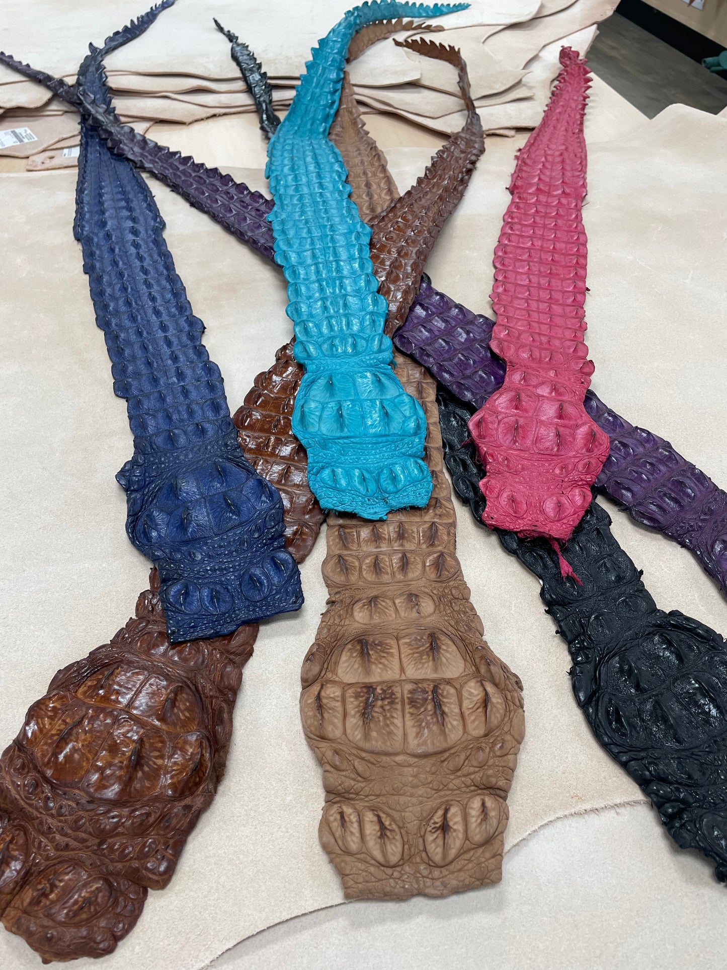 CUSTOM CROCODILE RADIO STRAP SET