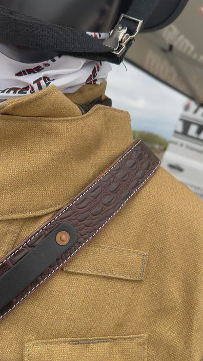 Alligator Radio Strap Set