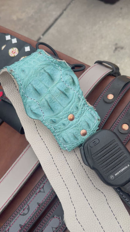 Fat Back - Ice Blue - Crocodile Radio Strap Set